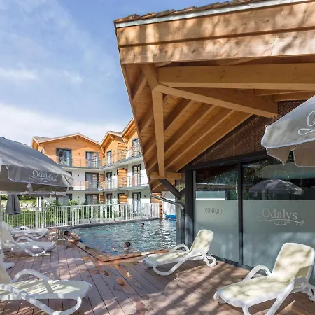 Furnished In An Attractive Town Lejlighed *